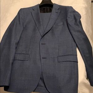 Beautiful Hugo Boss blue suit